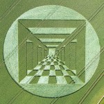 Aliens spotted at crop circle